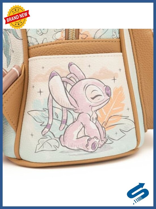 Stitch and Angel Hug It Out 11\